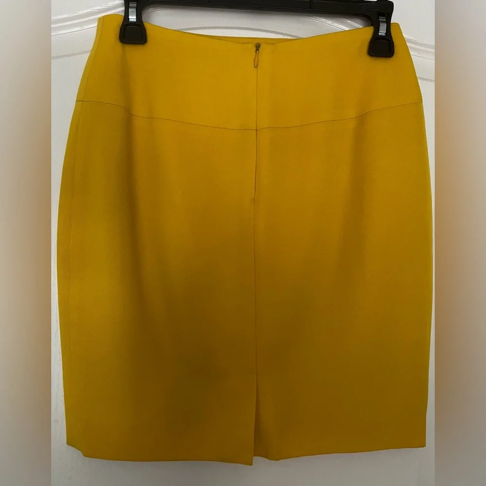 🛍️3 For $10🛍️Andrea Behar Beautiful Sunny Lemon Yellow Mini Pencil Skirt, Sz 4